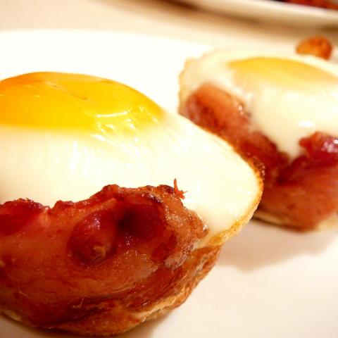 bacon-egg-muffin-cups.jpg
